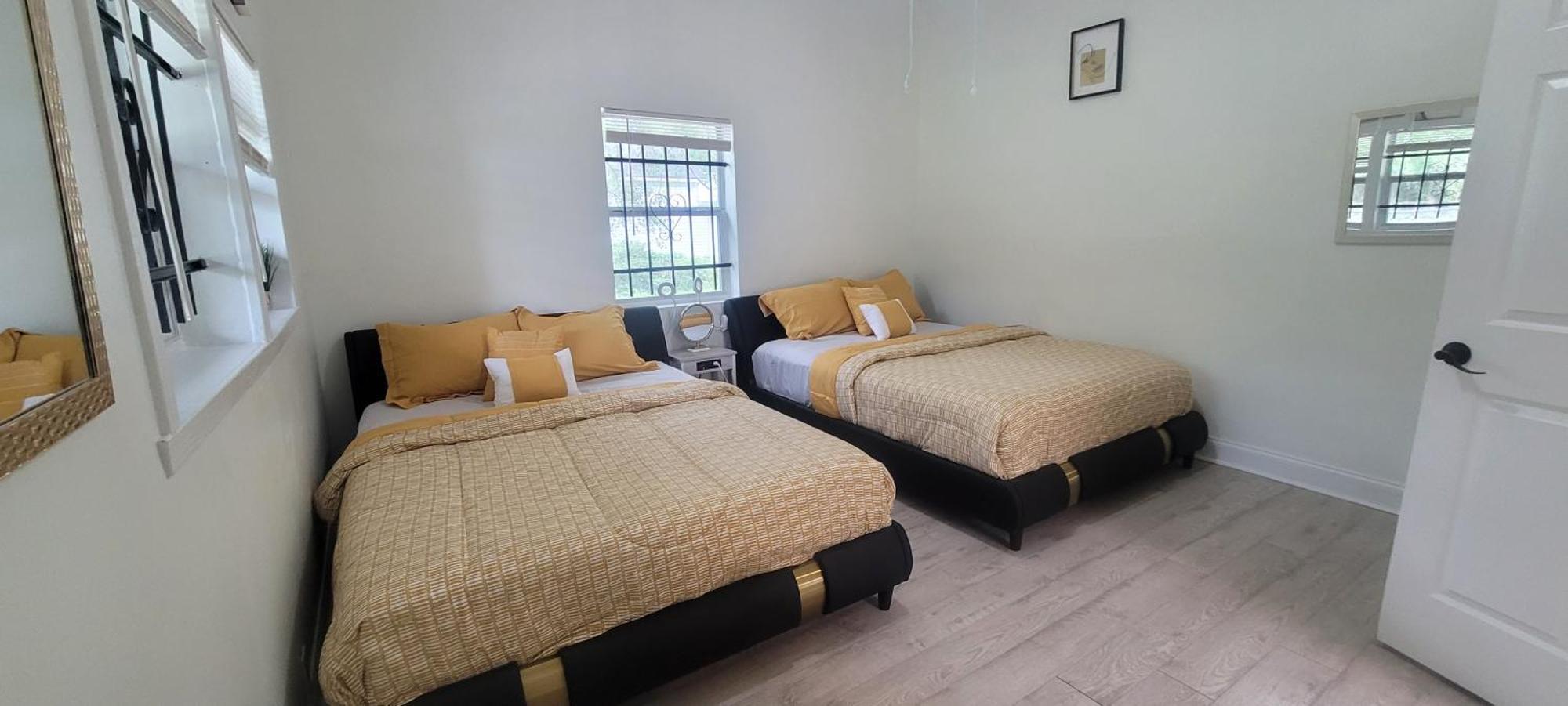 Large, Central, Lovely & Cozy 4Bed/2Bath - House By Everbank Stadium Jacksonville Dış mekan fotoğraf
