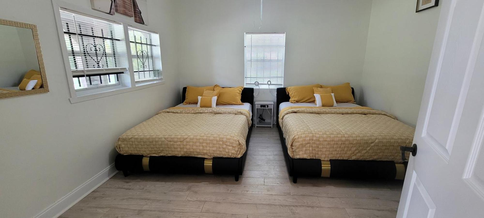 Large, Central, Lovely & Cozy 4Bed/2Bath - House By Everbank Stadium Jacksonville Dış mekan fotoğraf
