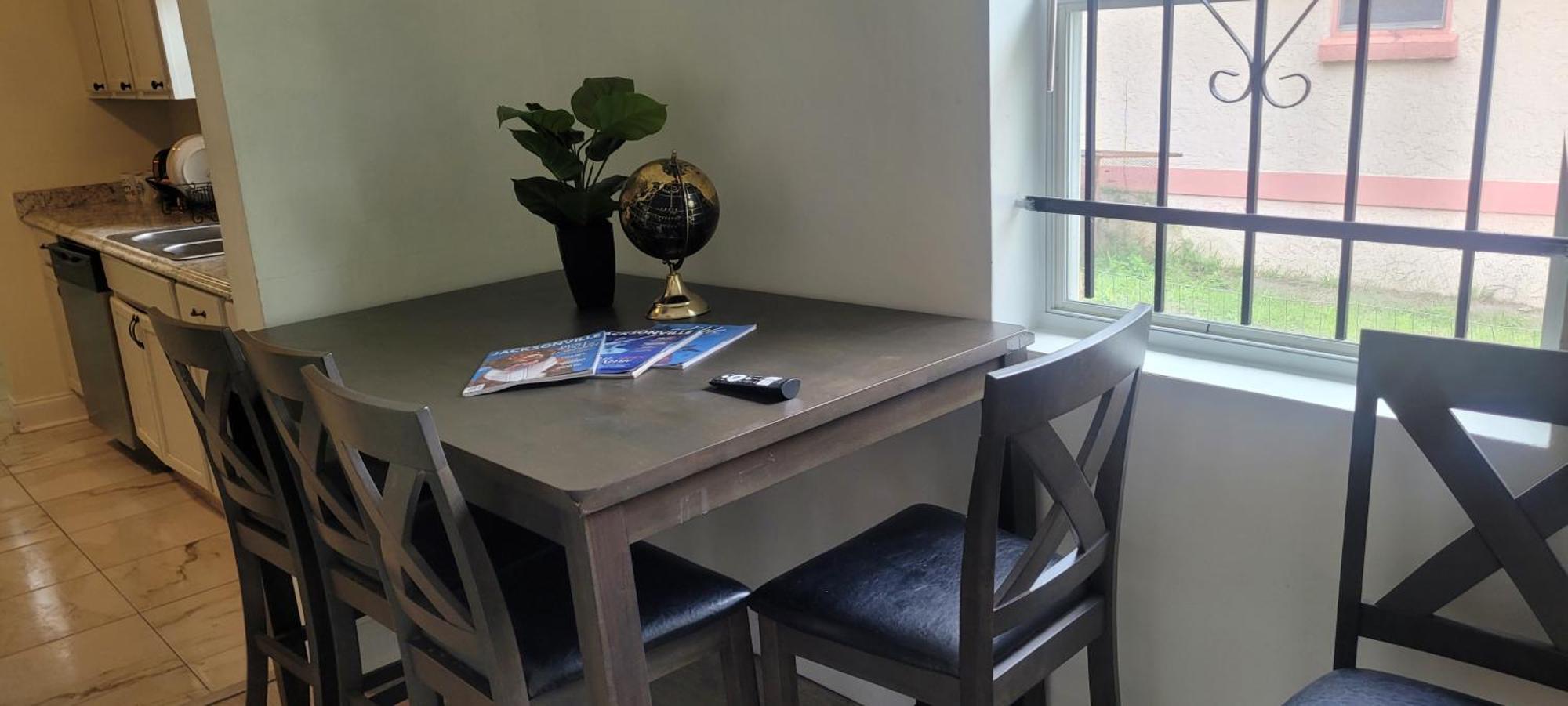 Large, Central, Lovely & Cozy 4Bed/2Bath - House By Everbank Stadium Jacksonville Dış mekan fotoğraf