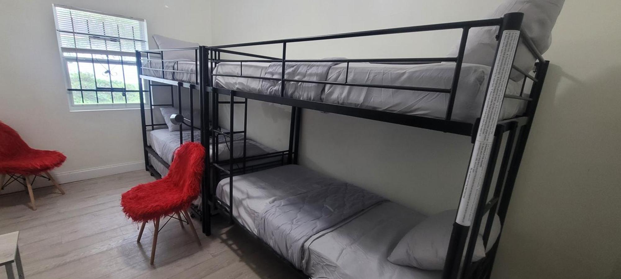 Large, Central, Lovely & Cozy 4Bed/2Bath - House By Everbank Stadium Jacksonville Dış mekan fotoğraf