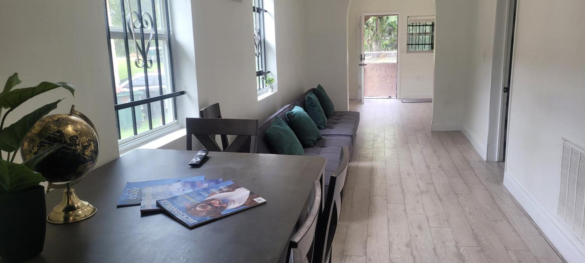 Large, Central, Lovely & Cozy 4Bed/2Bath - House By Everbank Stadium Jacksonville Dış mekan fotoğraf