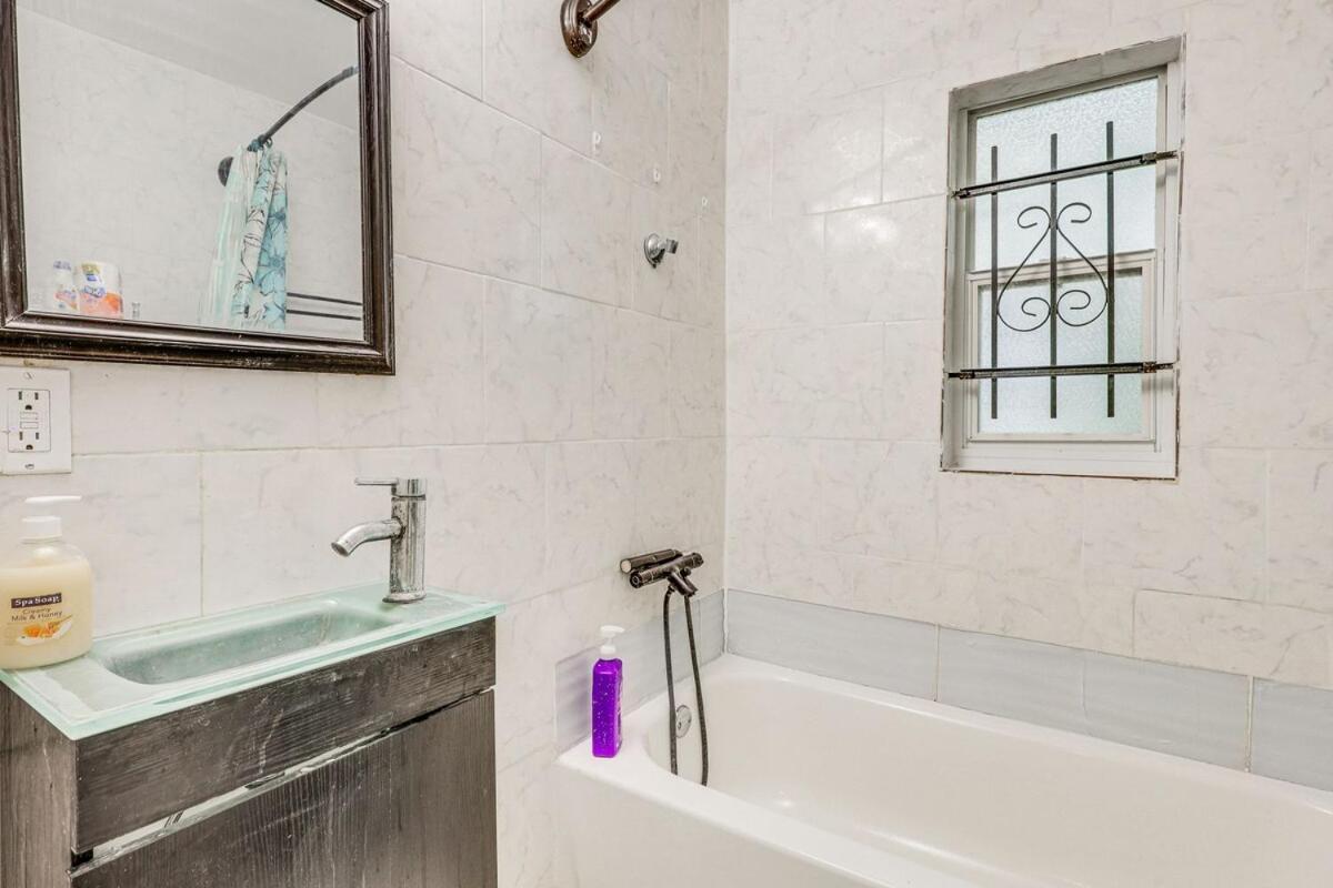Large, Central, Lovely & Cozy 4Bed/2Bath - House By Everbank Stadium Jacksonville Dış mekan fotoğraf